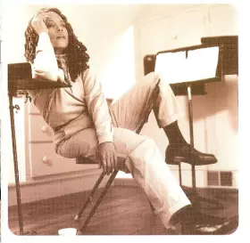 Couverture du produit · Traveling Miles