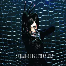 Couverture du produit · Fly [Import]