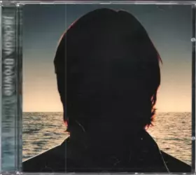 Couverture du produit · Looking East