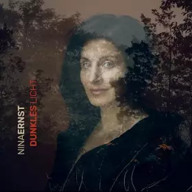 Couverture du produit · Dunkles Licht [Import]