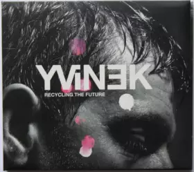 Couverture du produit · Recycling The Future