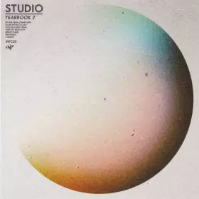 Couverture du produit · Yearbook 2