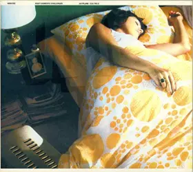 Couverture du produit · Eight Domestic Challenges