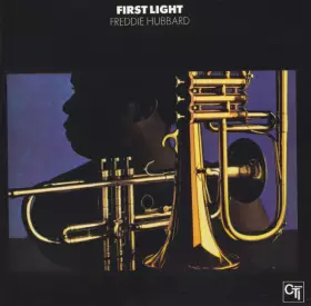 Couverture du produit · First Light