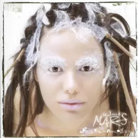 Couverture du produit · La Reine des Abeilles [Import]