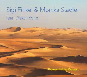 Couverture du produit · Flower In The Desert