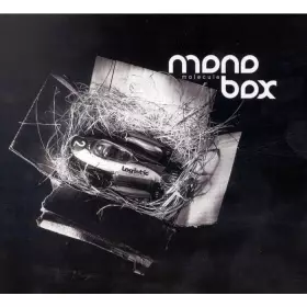 Couverture du produit · Molecule