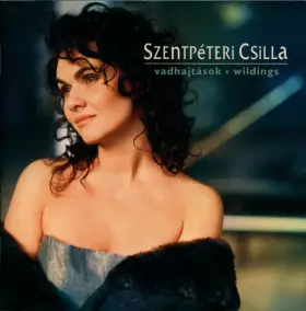 Couverture du produit · Vadhajtások • Wildings