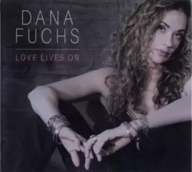 Couverture du produit · Love Lives On