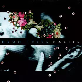 Couverture du produit · Habits