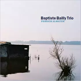 Couverture du produit · Pensión Almayer