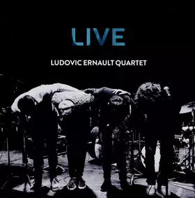 Couverture du produit · Live