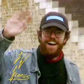 Couverture du produit · We share a similar joy