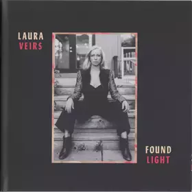 Couverture du produit · Found Light