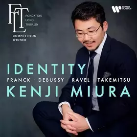 Couverture du produit · Identity