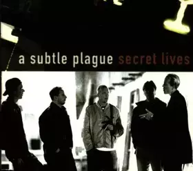 Couverture du produit · Secret Lives [Import]