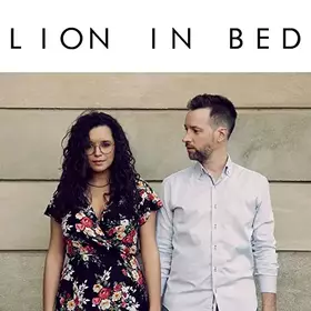 Couverture du produit · Lion in Bed