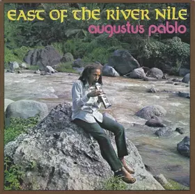 Couverture du produit · East Of The River Nile