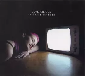 Couverture du produit · Infinite Spaces