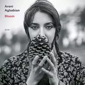 Couverture du produit · Bloom