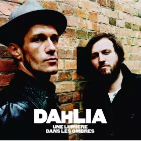 Couverture du produit · Une Lumière dans les ombres