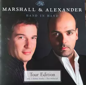 Couverture du produit · Hand In Hand (Tour Edition)