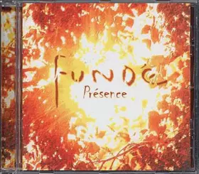 Couverture du produit · Présence