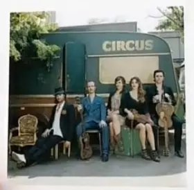 Couverture du produit · Circus