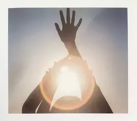 Couverture du produit · Shelter