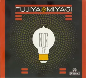 Couverture du produit · Lightbulbs