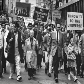 Couverture du produit · Throw It To The Universe