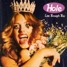 Couverture du produit · Live Through This