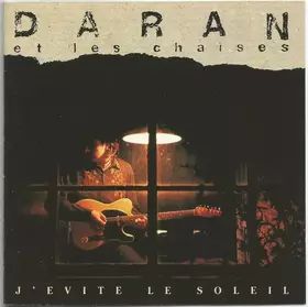 Couverture du produit · J'évite Le Soleil