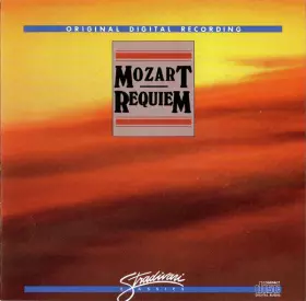 Couverture du produit · Requiem