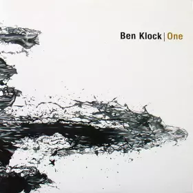 Couverture du produit · One