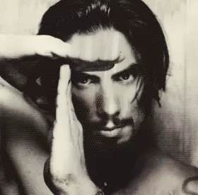 Couverture du produit · Trust No One