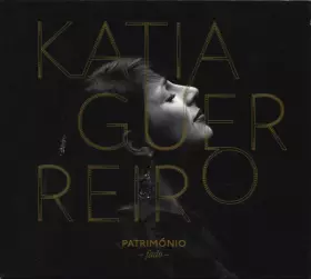 Couverture du produit · Património