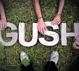 Couverture du produit · Gush