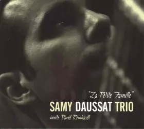 Couverture du produit · La Petite Famille