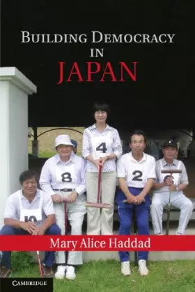 Couverture du produit · Building Democracy in Japan