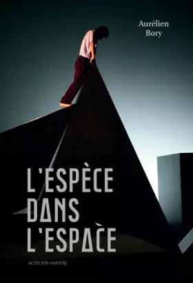 Couverture du produit · L'espèce dans l'espace