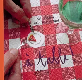Couverture du produit · A table !