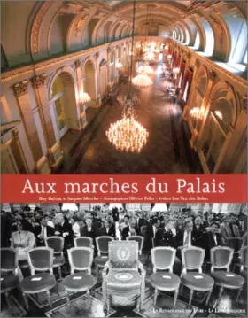Couverture du produit · Aux marches du palais