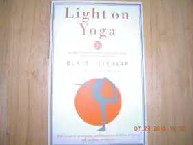 Couverture du produit · Light On Yoga